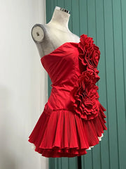 Flowered Pleat Tank Top