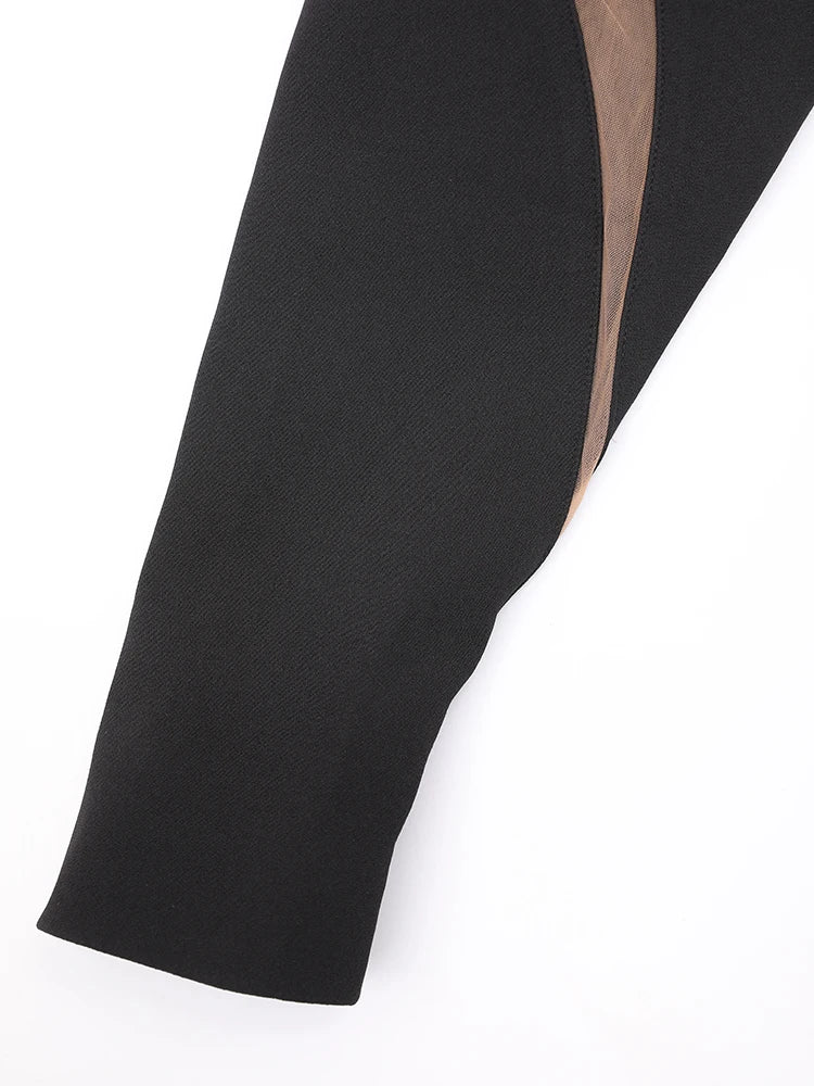 Vestes de revers courtes des femmes