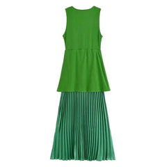 Green Pleated Knitted Maxi Dress
