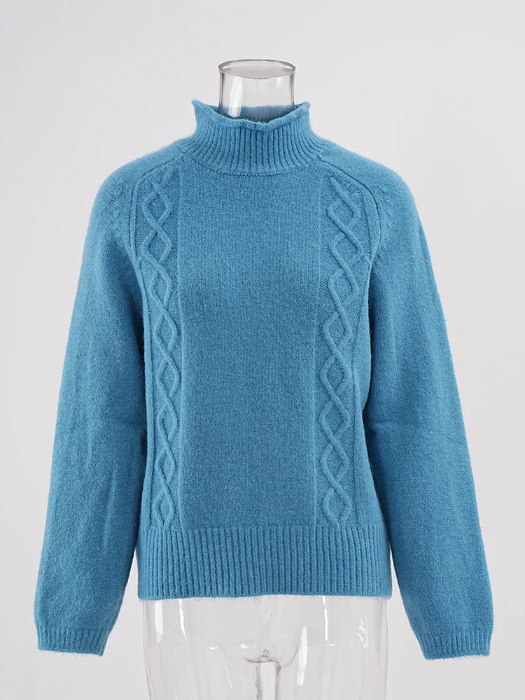 Pull en tricot à col roulé bleu confortable