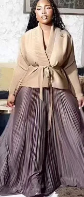 Blouse plissée et jeu de jupe