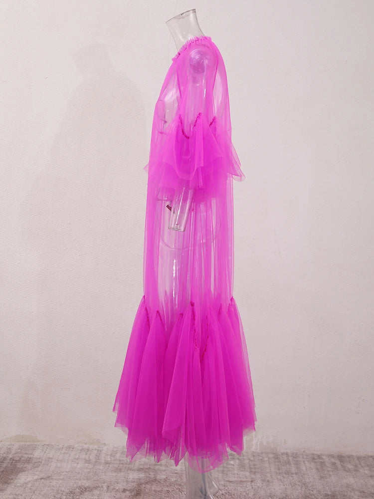 Robe en mailles de volants