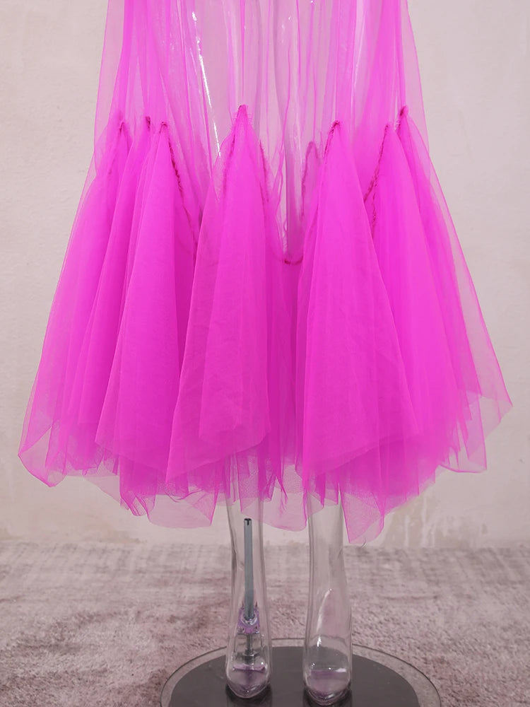 Robe en mailles de volants