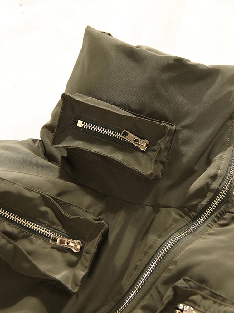 Ensemble de demi-corps vert de l'armée