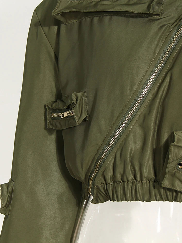Ensemble de demi-corps vert de l'armée