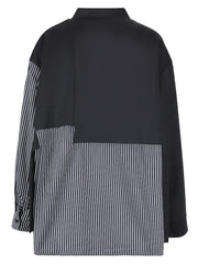 Sweat-shirt à col roulé à rayures