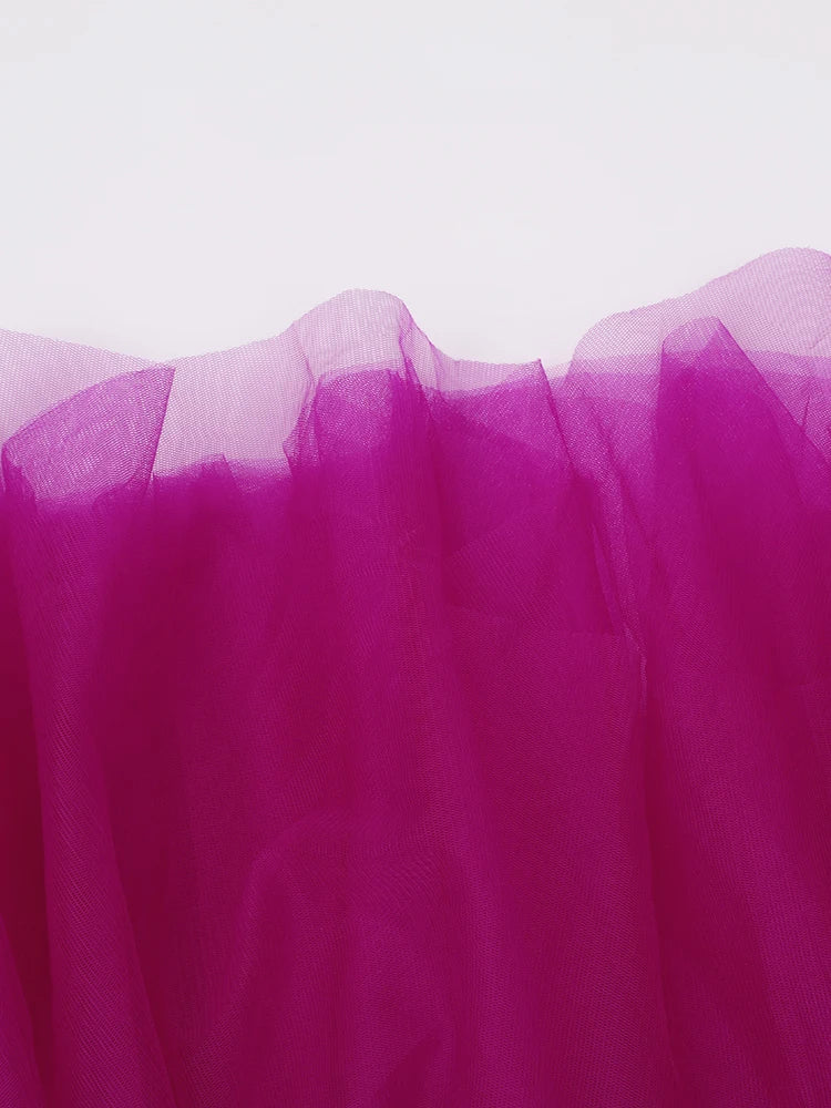 Robe en mailles de volants