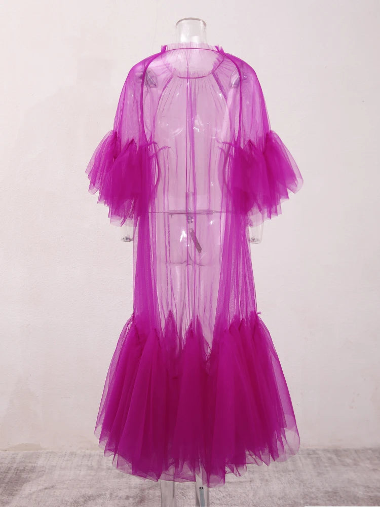 Robe en mailles de volants