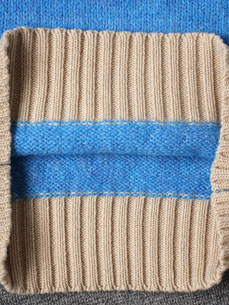 Pull à col multicolore