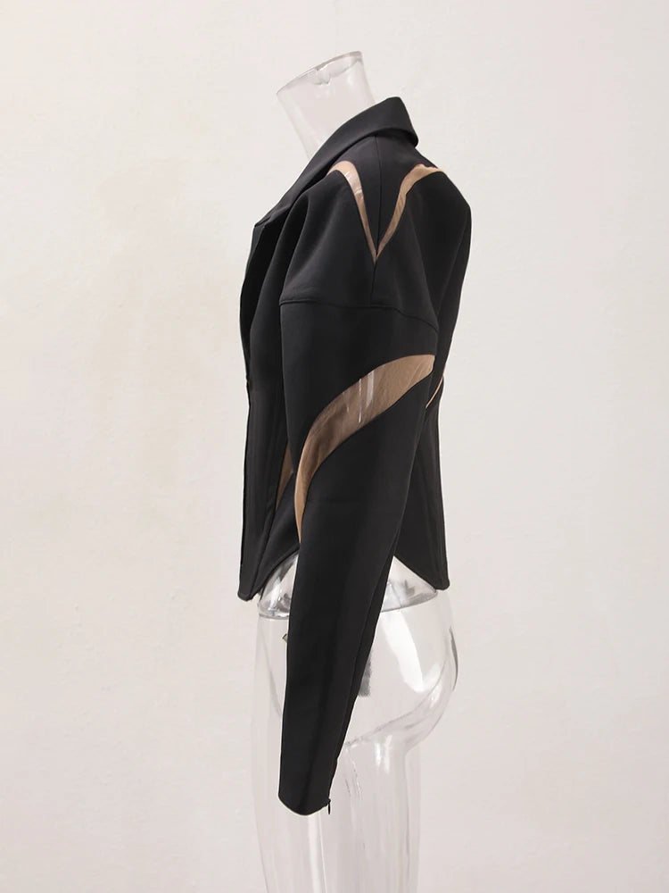 Vestes de revers courtes des femmes