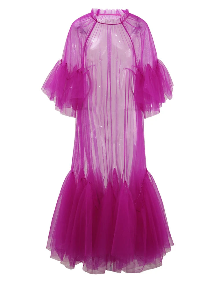 Robe en mailles de volants