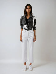 Veste en jean taillé en dentelle