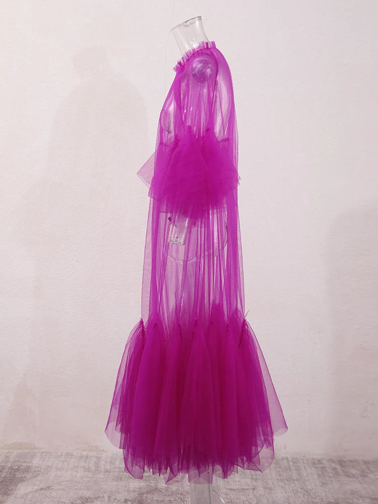 Robe en mailles de volants